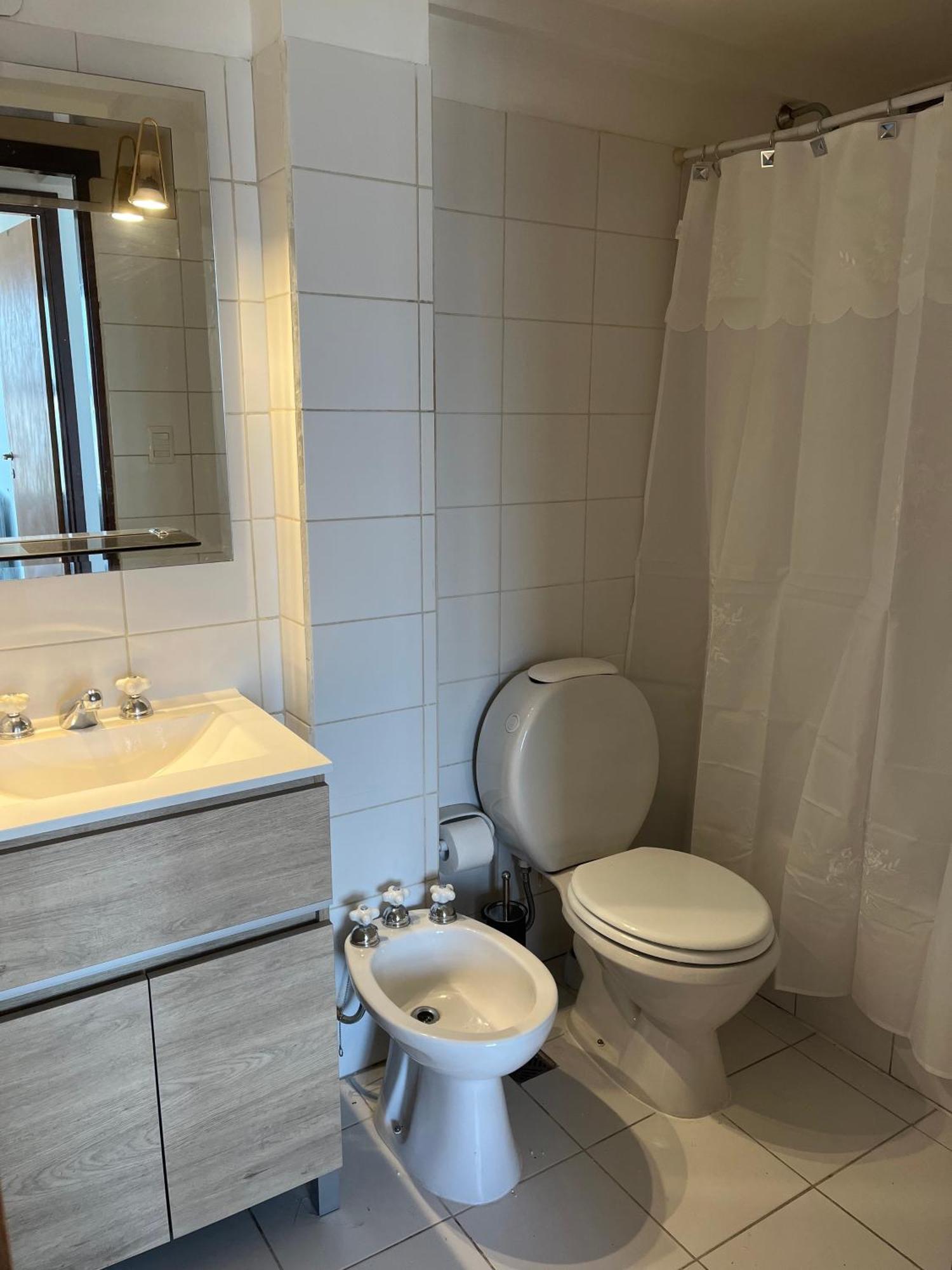 Connect Point 1 Apartment *